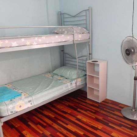 Homestay Idaman Tun Hussein Perai Exterior foto