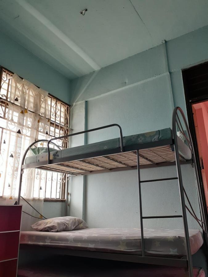 Homestay Idaman Tun Hussein Perai Exterior foto